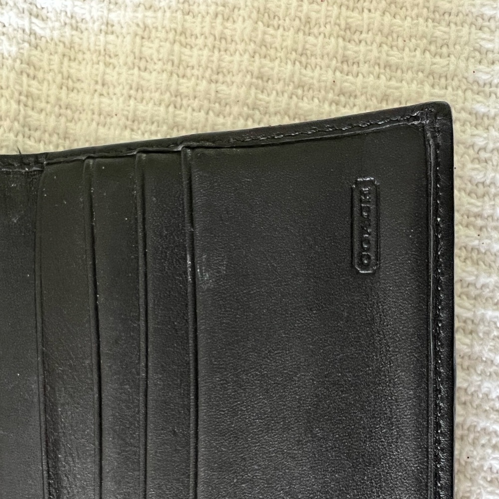 Coach Wallet - Picture 9 of 14